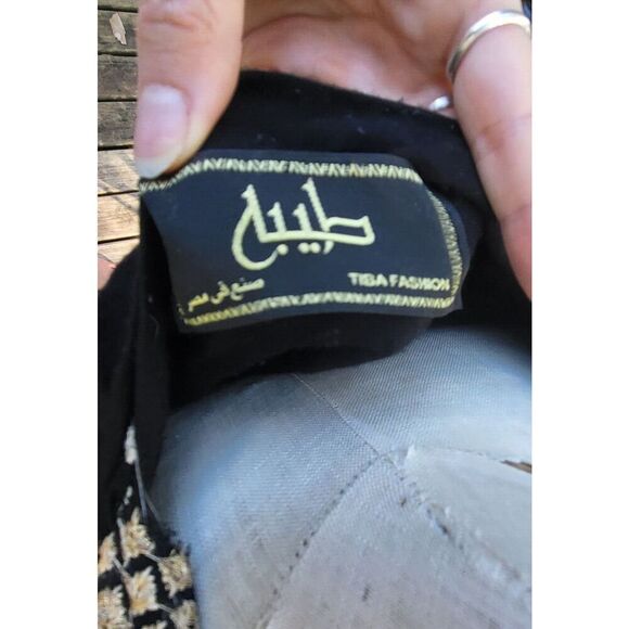 Tiba Fashion Gold Trimmed Kaftan Tassel Robe - Picture 4 of 5